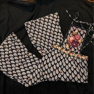 Anthropologie Navy and White Floral Top